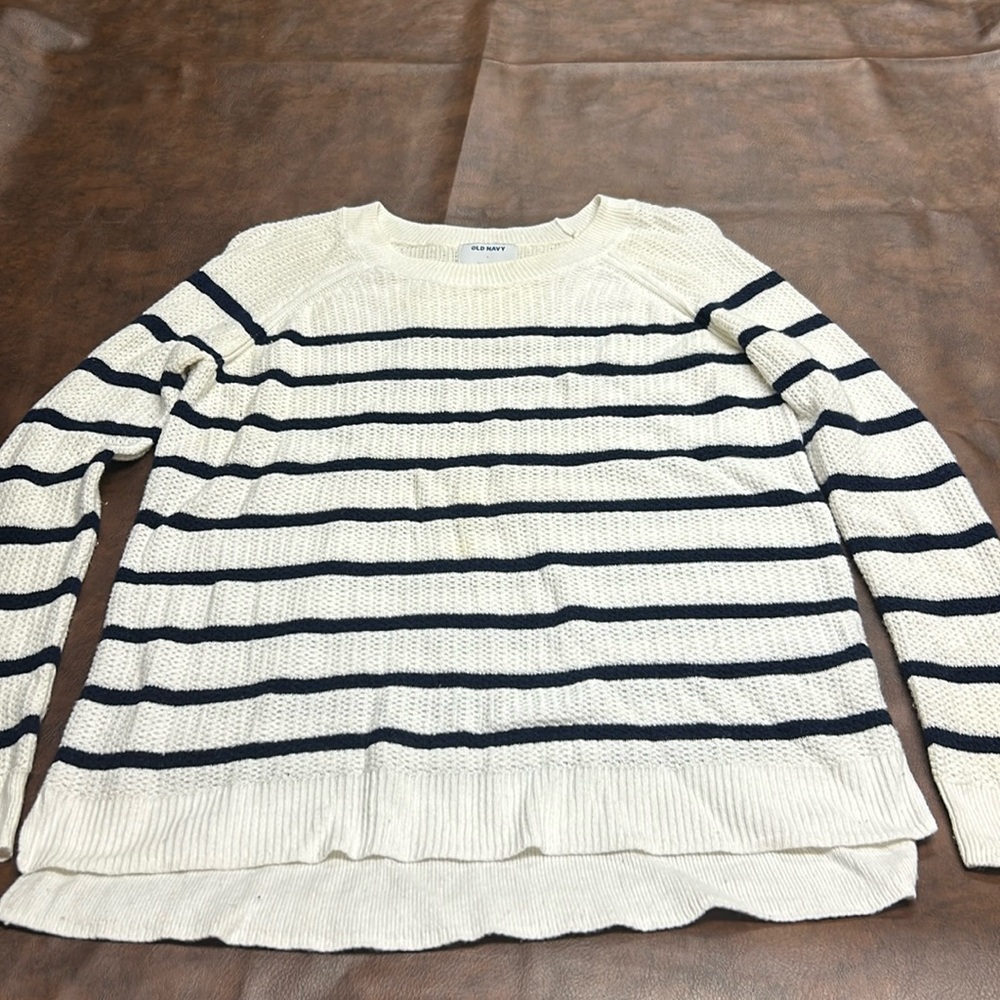 Size large sweater from old navy